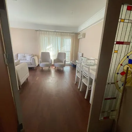 Cetin Emec Clty Center 3 Bedroom アパート アンカラ