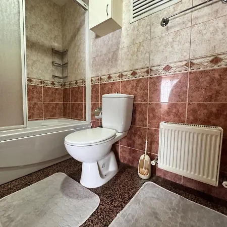 Cetin Emec Clty Center 3 Bedroom شقة *